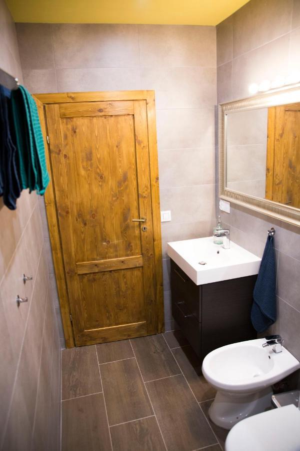 Luxurio Rooms With Baths Livorno Exterior photo