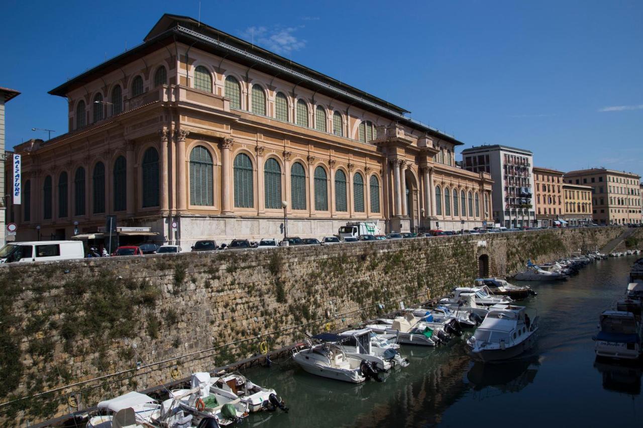 Luxurio Rooms With Baths Livorno Exterior photo